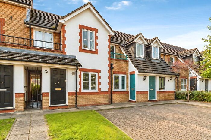 2 Bedroom Terraced House For Sale In Amblecote Meadows, London, SE12