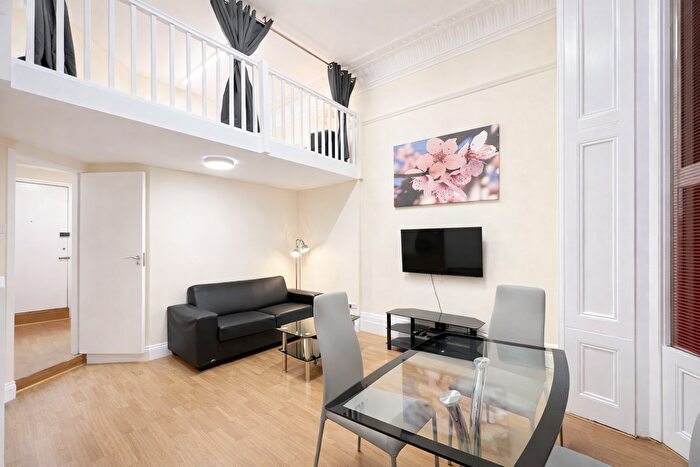2 Bedroom Flat To Rent In Cromwell Road, London, SW7