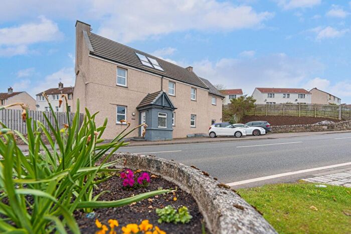 2 Bedroom Flat For Sale In Lochleven Road, Ballingry, KY5