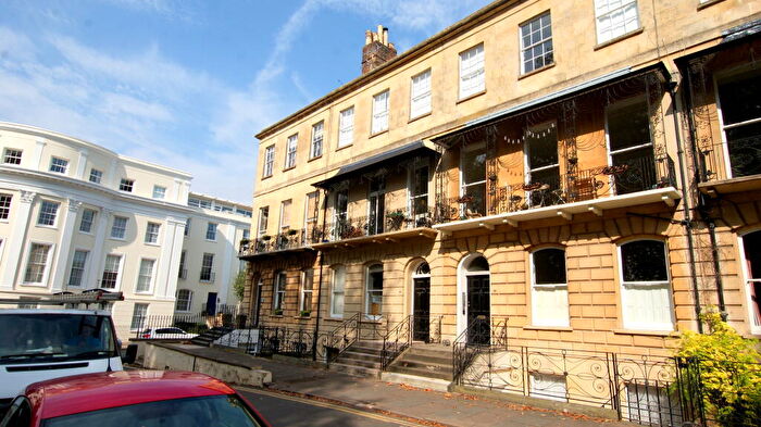 Studio To Rent In Flat A London Road Cheltenham, GL52