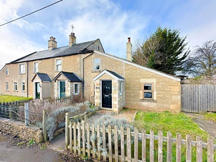 2 Bedroom End Of Terrace House For Sale In Little Marsh, Semington, Wiltshire, BA14