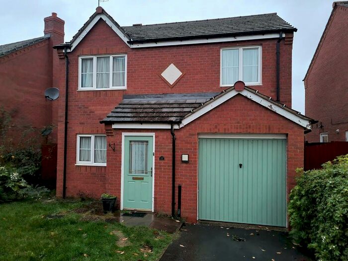 3 Bedroom House To Rent In Lowry Close, Corby, NN18