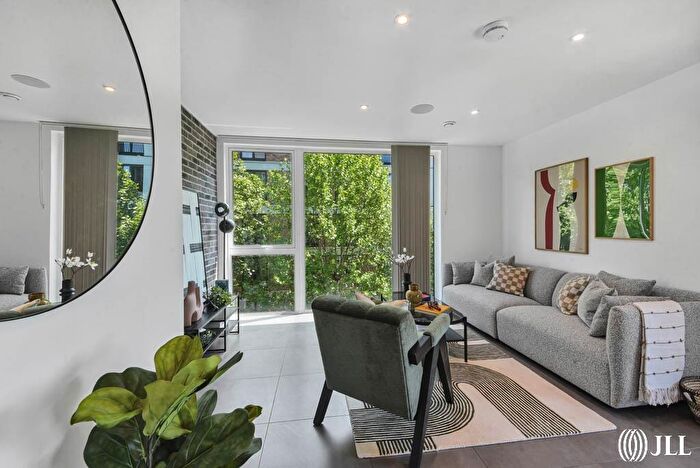 3 Bedroom Apartment For Sale In Monier Road London, E3