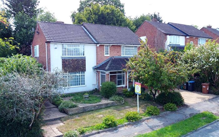 4 Bedroom Detached House For Sale In Homewood Avenue, Cuffley, EN6