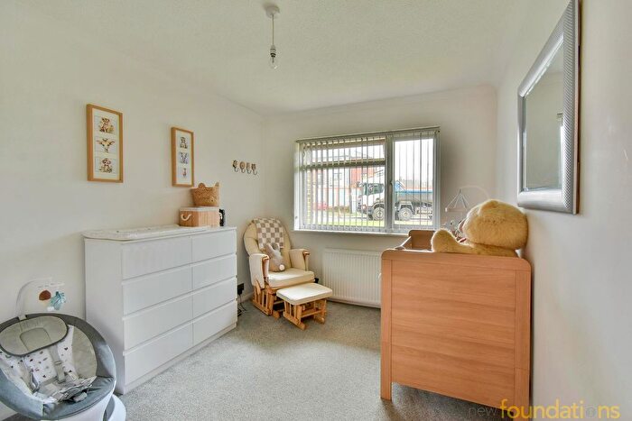 2 Bedroom Flat For Sale In Collington Lane East, Bexhill-On-Sea, TN39