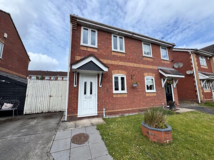 2 Bedroom Semi-Detached House To Rent In Elmtree Grove, Claughton, CH43