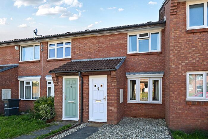 2 Bedroom Terraced House For Sale In Allington Close, Taunton, TA1