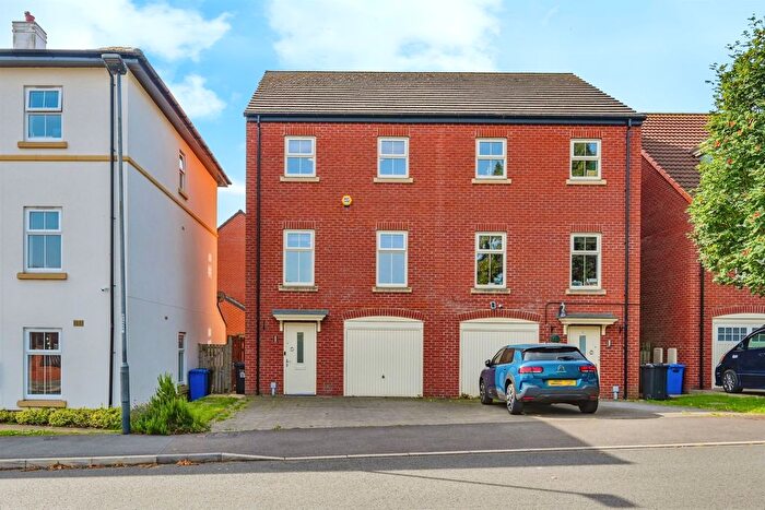 4 Bedroom Semi-Detached House For Sale In Richmond Park Road, Mackworth, Derby, DE22