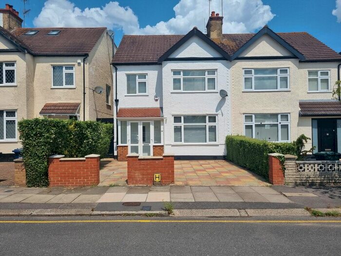 3 Bedroom Semi-Detached House To Rent In Downhurst Avenue, Mill Hill, NW7