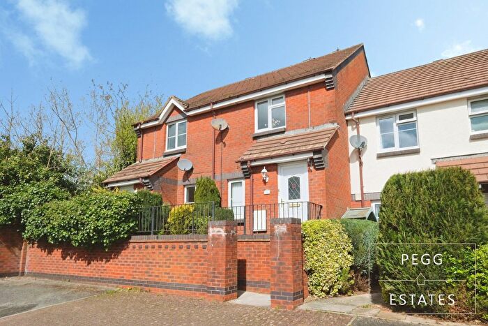 2 Bedroom Terraced House For Sale In Jasmine Grove, Paignton, TQ3