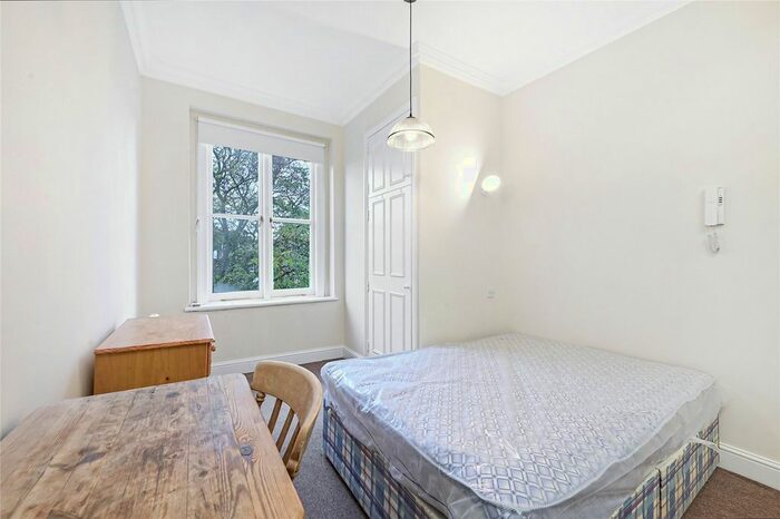 Studio To Rent In Trebovir Road, Earls Court, SW5