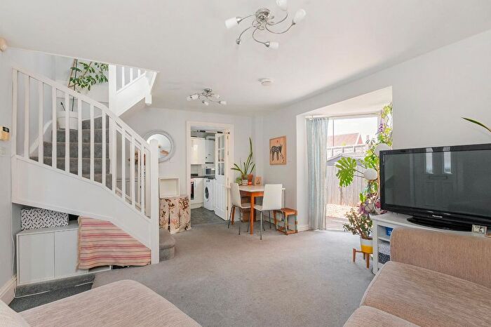 2 Bedroom Detached House For Sale In Brendon Road, Windmill Hill, BS3