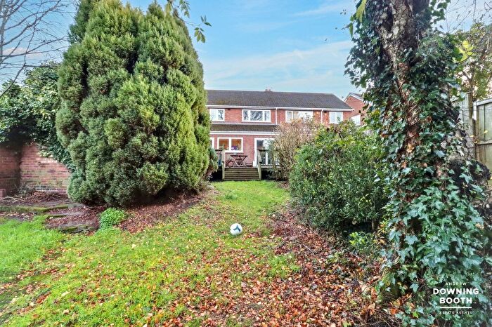 3 Bedroom Semi-Detached House For Sale In Bankside Crescent, Streetly, Sutton Coldfield, B74