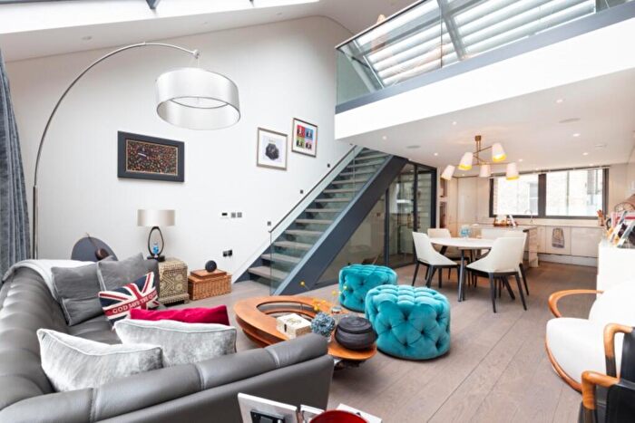 5 Bedroom Town House To Rent In Chagford Street, Marylebone, London, NW1