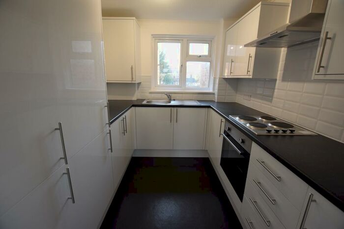2 Bedroom Apartment To Rent In Rowan Drive, Broxbourne, EN10