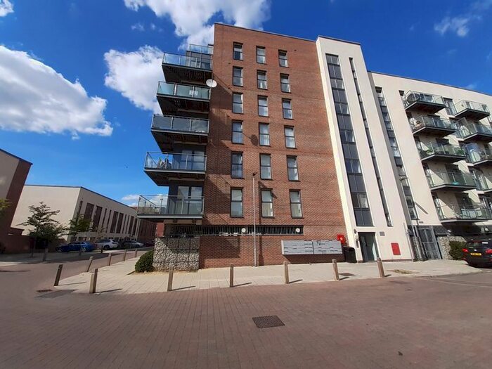 2 Bedroom Flat To Rent In St. Andrews House, Academy Central, Dagenham, RM8