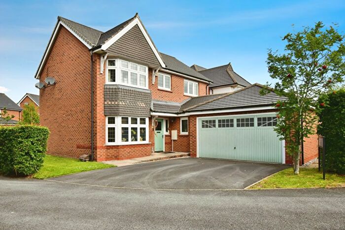 4 Bedroom Detached House For Sale In Poppywood Avenue, West Timperley, Altrincham, Greater Manchester, WA14