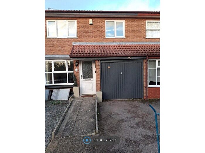 3 Bedroom Terraced House To Rent In Shedfield Way, Northampton, NN4