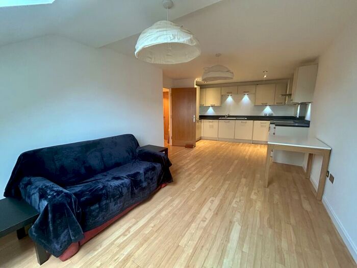 1 Bedroom Apartment To Rent In Ocean Buildings, Cardiff Bay, CF10