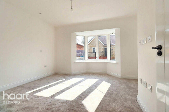 3 Bedroom Detached Bungalow For Sale In The Stratford, Bromham, MK43