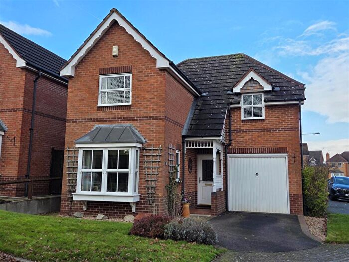 3 Bedroom Detached House For Sale In Chestnut Gardens, Sutton-In-Ashfield, NG17