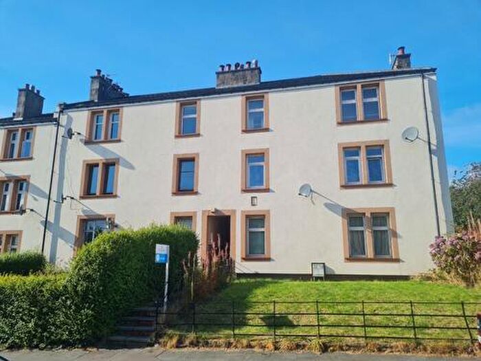2 Bedroom Flat To Rent In Tullideph Street, Dundee, DD2