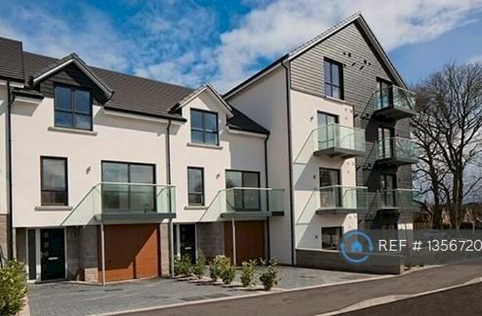 Studio To Rent In Beech Manor, Stoneywood, Aberdeen, AB21