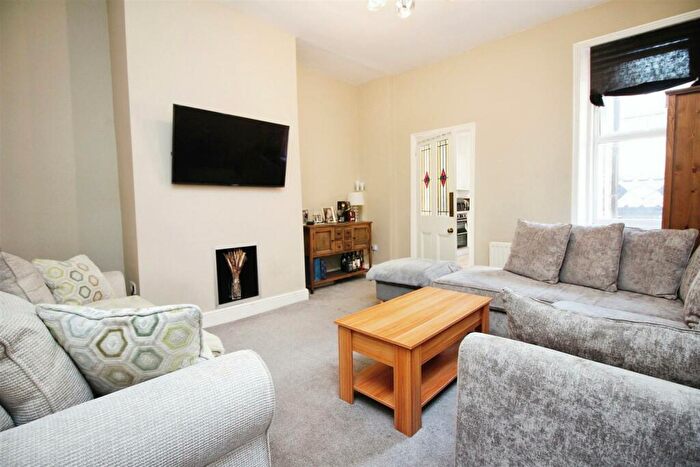 2 Bedroom Flat To Rent In Ashleigh Grove, West Jesmond, NE2