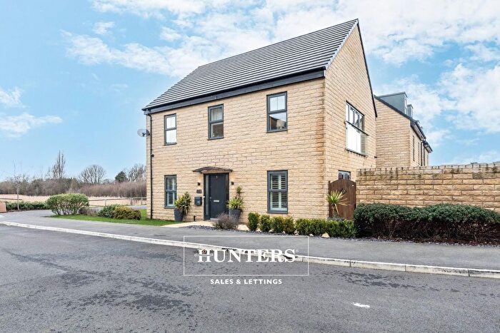 4 Bedroom Detached House For Sale In Plumpton Crescent, Castleford, WF10