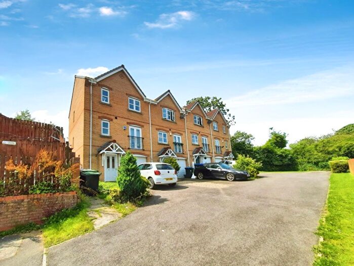 4 Bedroom Town House For Sale In Chillerton Way, Wingate, County Durham, TS28