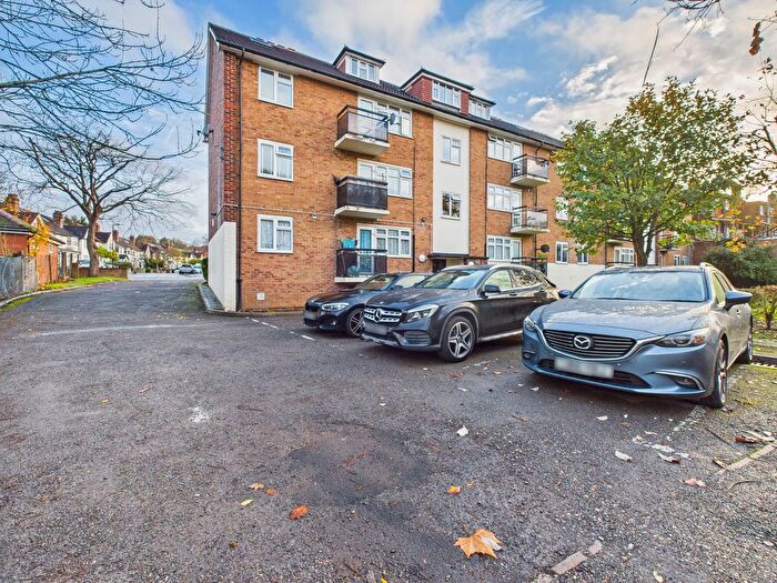 Studio For Sale In Horsenden Lane North, Greenford, UB6