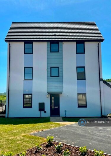 4 Bedroom End Of Terrace House To Rent In Bailey Bridge Walk, Chepstow, NP16