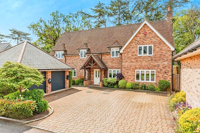 5 Bedroom Detached House For Sale In The Pastures, Bishop's Stortford, Hertfordshire, CM23
