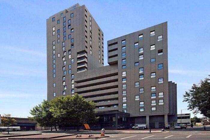 1 Bedroom Apartment To Rent In Prestons Road, London, E14