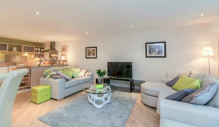 3 Bedroom Flat To Rent In Lochinvar Drive, Edinburgh, EH5