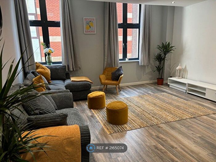 3 Bedroom Flat To Rent In Park Row, Leeds, LS1