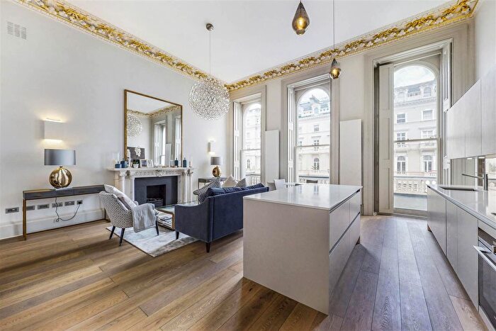 1 Bedroom Flat To Rent In Queen's Gate Terrace, London, SW7