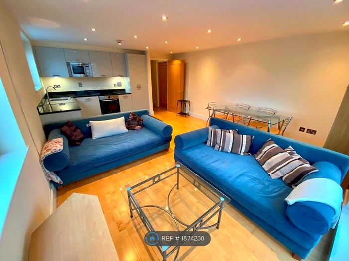 2 Bedroom Flat To Rent In Streatham Place, London, SW2