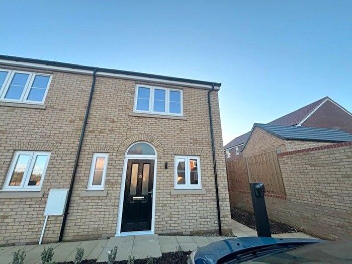 2 Bedroom Semi Detached House To Rent In Wagtail Road, Downham Market, PE38