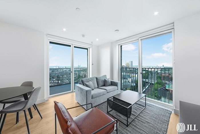 1 Bedroom Flat To Rent In Heartwood Boulevard, London, W3