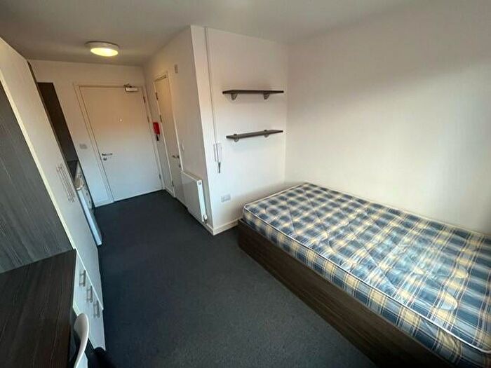 Studio To Rent In Howard Lane, Sheffield, S1