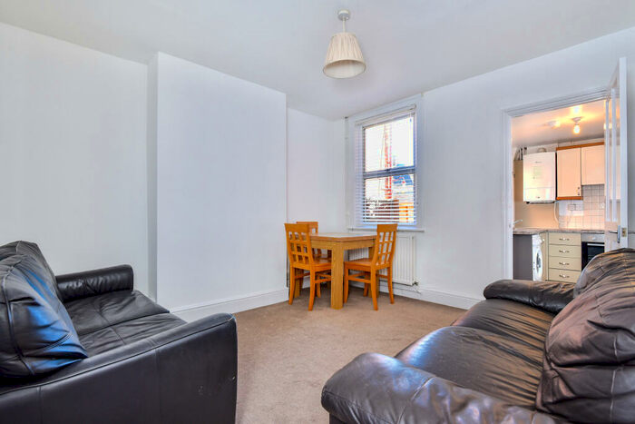 4 Bedroom Terraced House To Rent In Piper Street, Headington, OX3