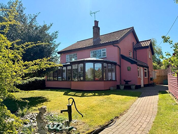 4 Bedroom Detached House For Sale In Villa Hill, Shottisham, Woodbridge, IP12