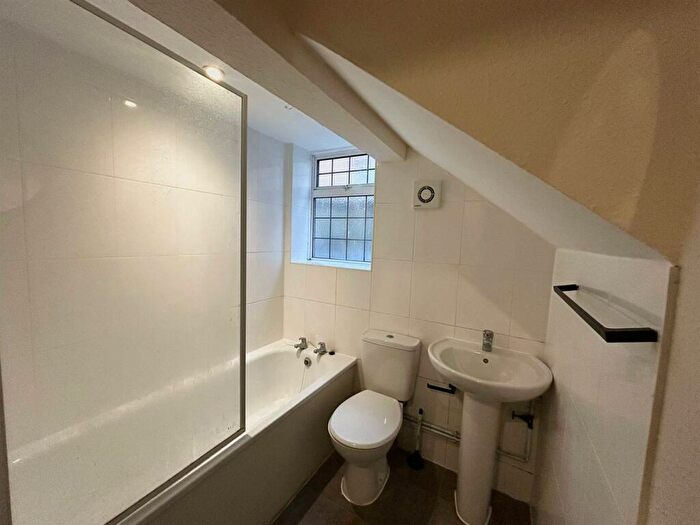 1 Bedroom Flat To Rent In Windlesham Road, Brighton, BN1