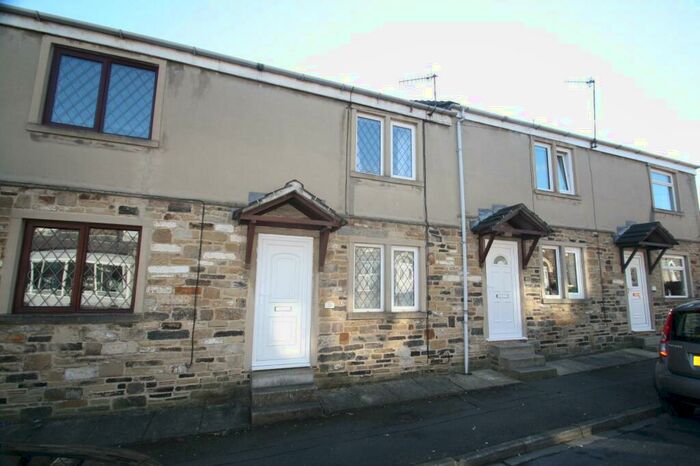 2 Bedroom House To Rent In Spring Garden Cottages, Silsden, Keighley, West Yorkshire, Uk, BD20