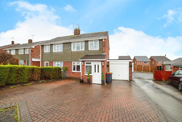 4 Bedroom Semi Detached House For Sale In Edwinstowe Drive, Selston, Nottingham, NG16