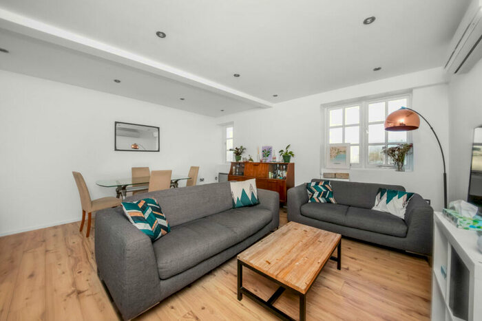 2 Bedroom Apartment To Rent In Harry Day Mews, West Norwood, London, SE27