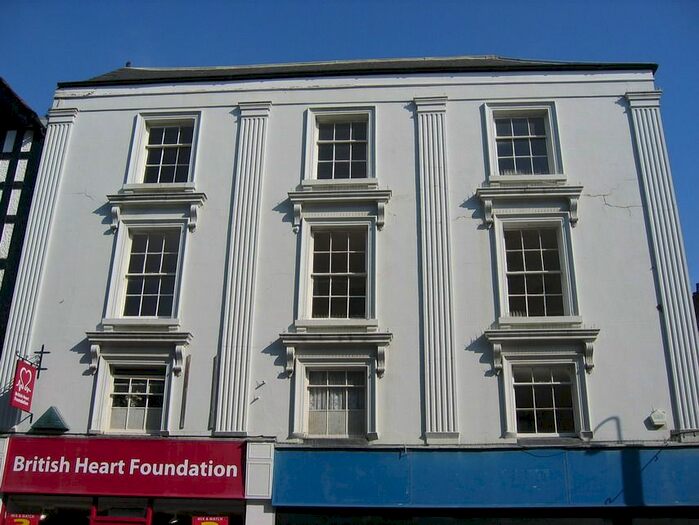 1 Bedroom Flat To Rent In High Street, Banbury, Oxon, OX16