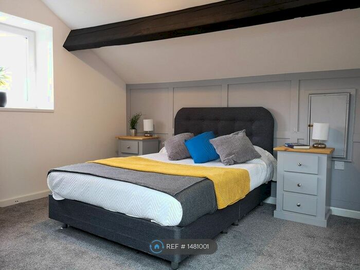 1 Bedroom Flat To Rent In Cliviger, Burnley, BB10