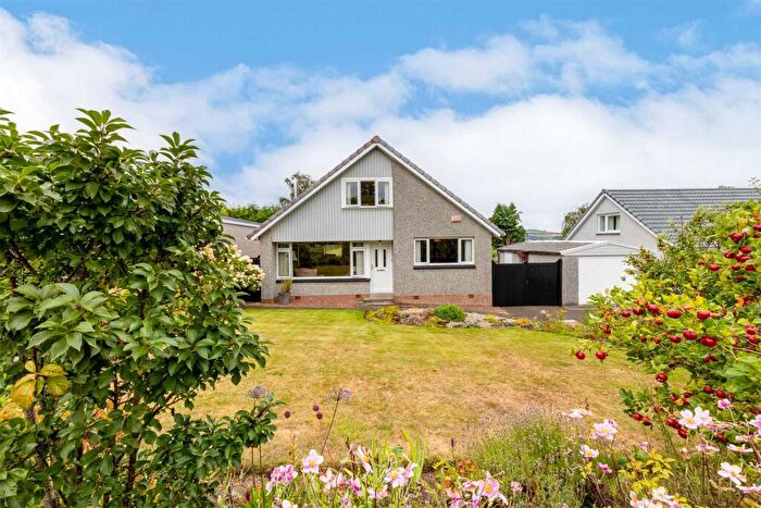 4 Bedroom Detached House For Sale In Corsie Avenue, Perth, Perth And Kinross, PH2